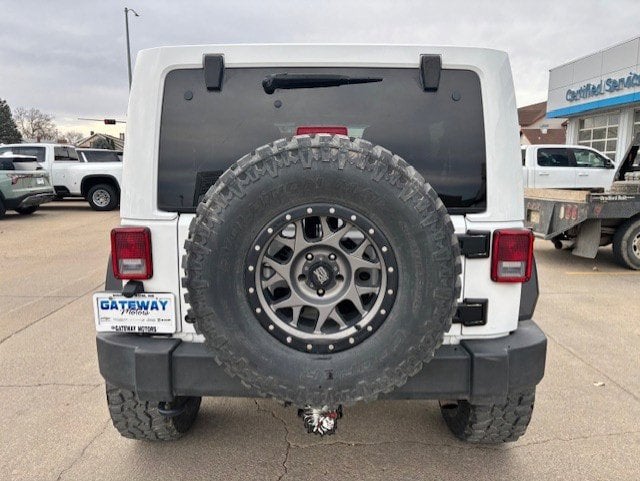 2014 Jeep Wrangler Unlimited Polar Edition