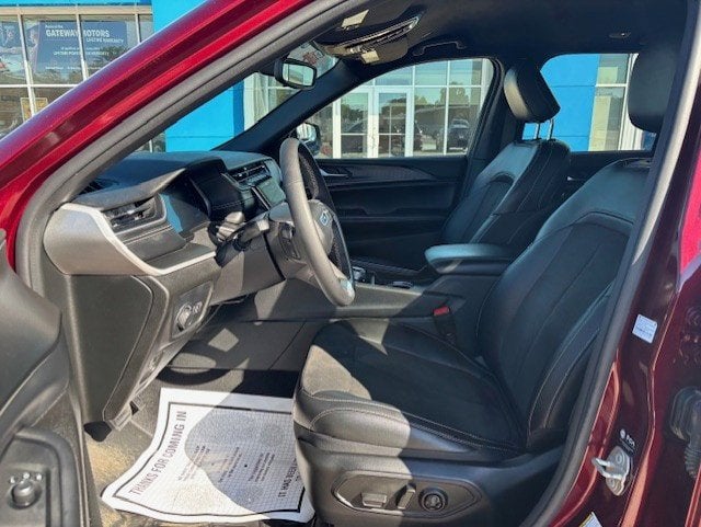 2023 Jeep Grand Cherokee Altitude 4x4