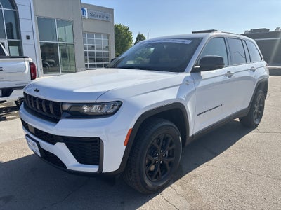 2026 Jeep Grand Cherokee GRAND CHEROKEE LAREDO ALTITUDE 4X4