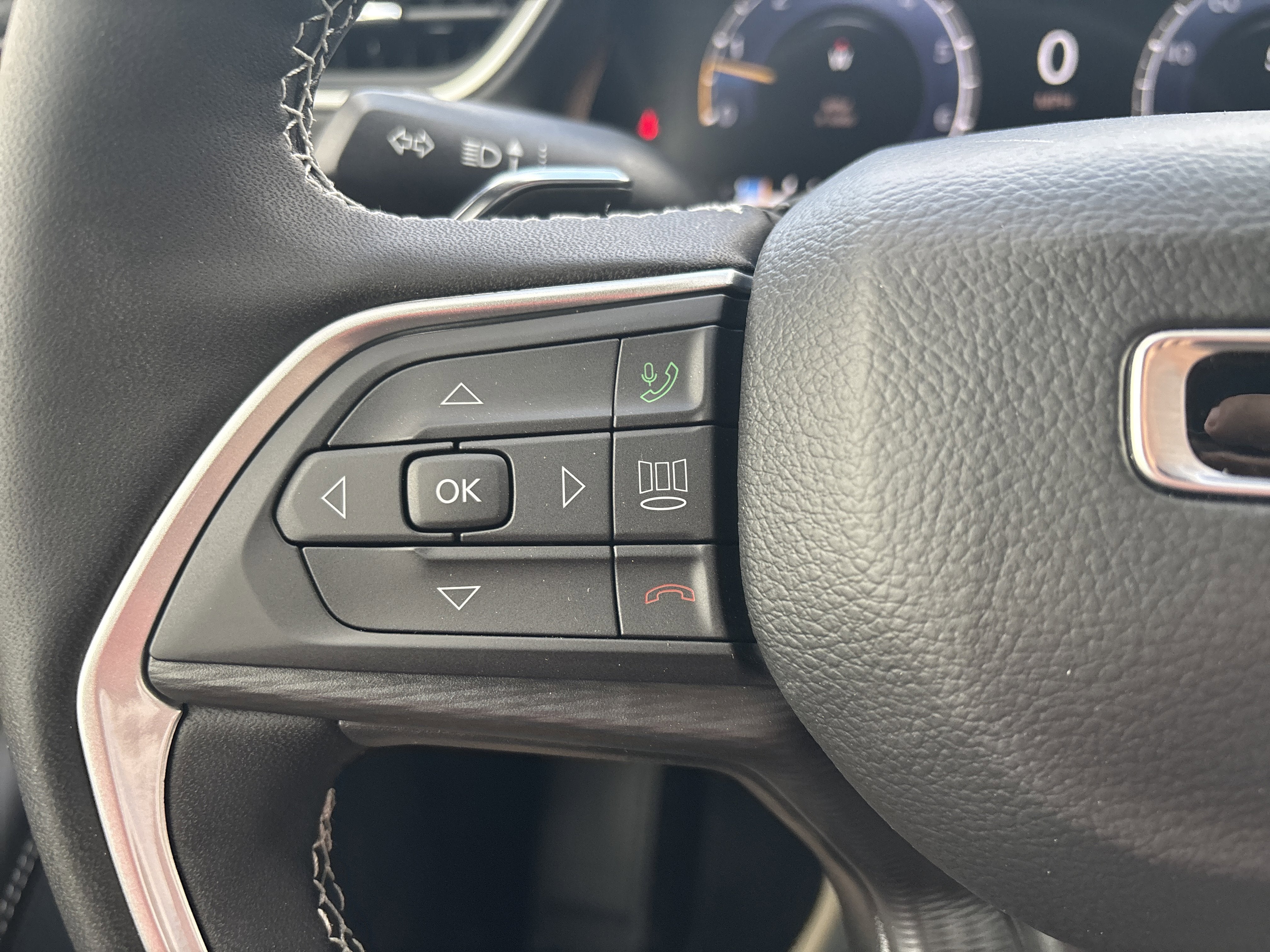 2026 Jeep Grand Cherokee GRAND CHEROKEE L LAREDO X 4X4