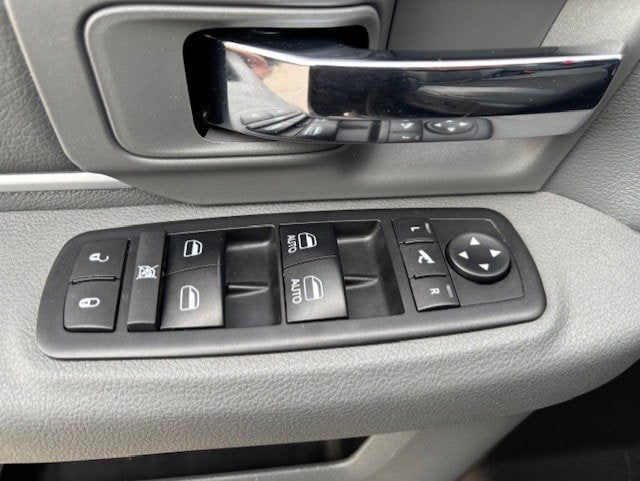 2019 RAM 1500 Classic Big Horn Crew Cab 4x4 5'7' Box