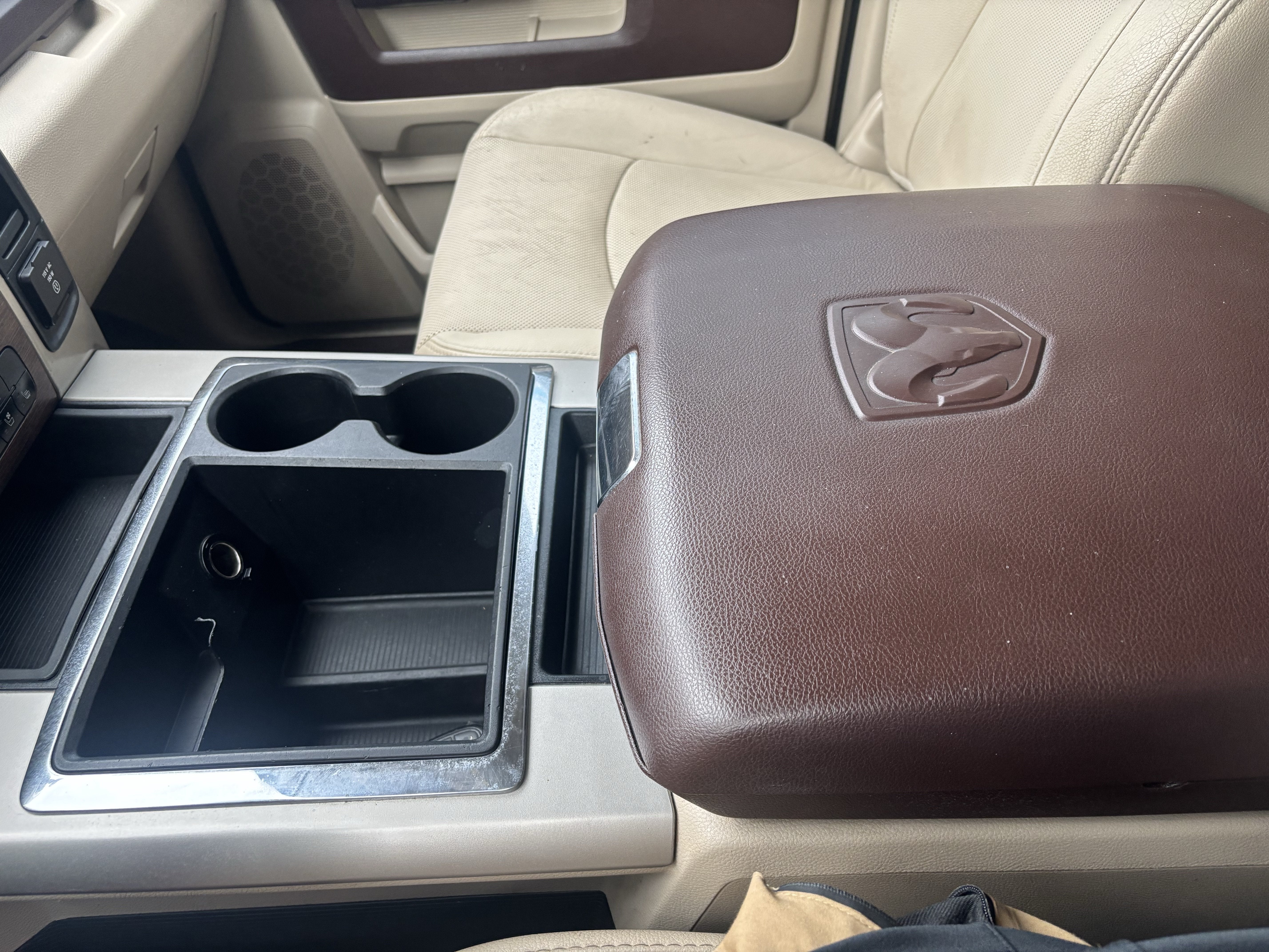 2014 RAM 1500 Laramie