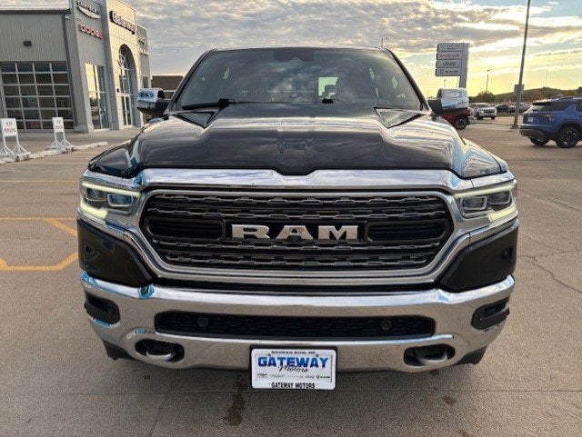2021 RAM 1500 Limited Crew Cab 4x4 5'7' Box