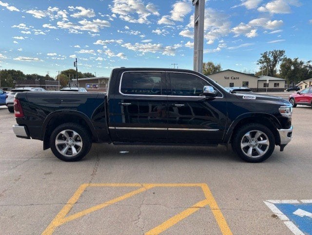 2021 RAM 1500 Limited Crew Cab 4x4 5'7' Box