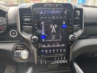 2021 RAM 1500 Laramie Crew Cab 4x4 5'7' Box