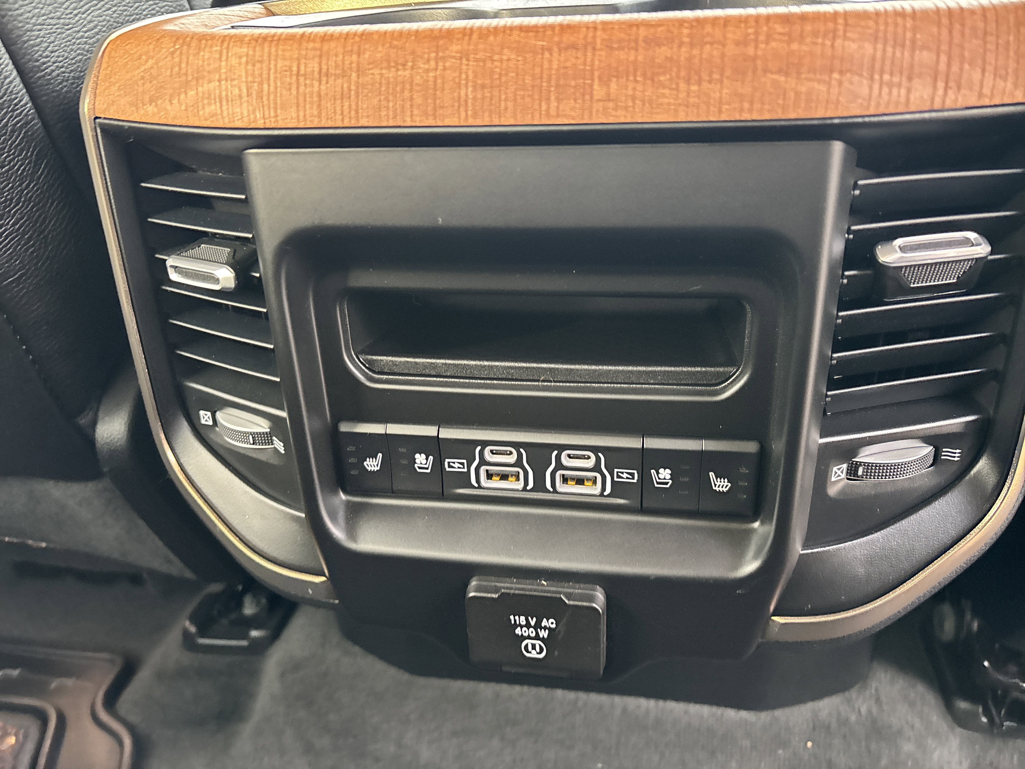 2021 RAM 1500 Limited Longhorn Crew Cab 4x4 5'7' Box