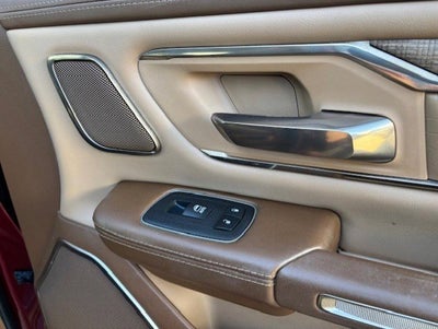 2019 RAM 1500 Longhorn Crew Cab 4x4 5'7' Box