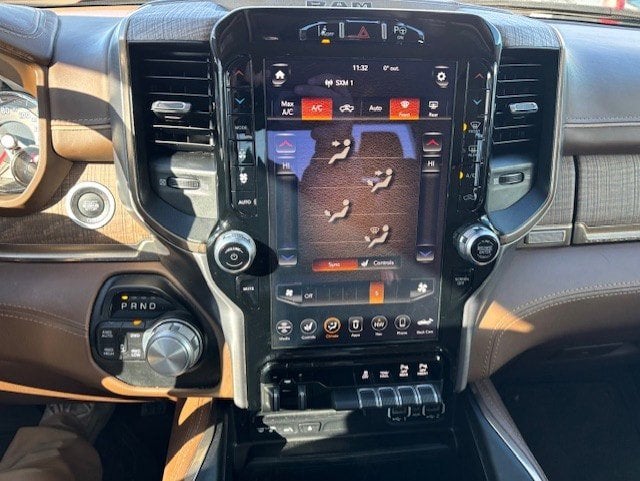 2019 RAM 1500 Longhorn Crew Cab 4x4 5'7' Box