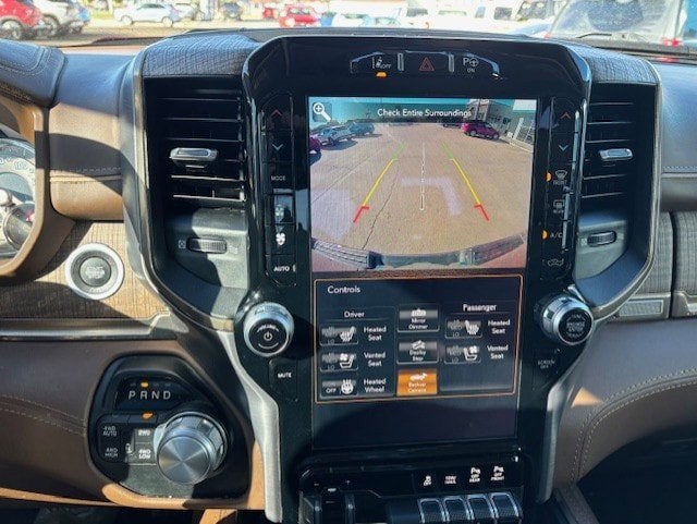 2019 RAM 1500 Longhorn Crew Cab 4x4 5'7' Box