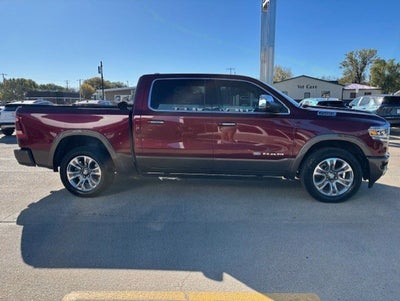 2019 RAM 1500 Longhorn Crew Cab 4x4 5'7' Box