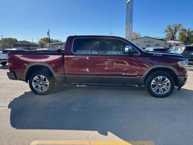 2019 RAM 1500 Longhorn Crew Cab 4x4 5'7' Box