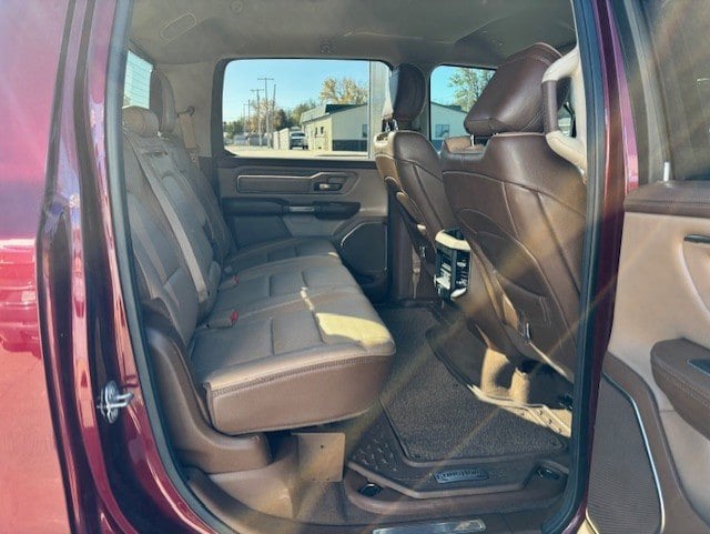 2019 RAM 1500 Longhorn Crew Cab 4x4 5'7' Box