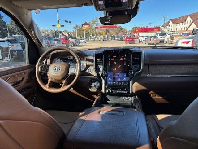 2019 RAM 1500 Longhorn Crew Cab 4x4 5'7' Box