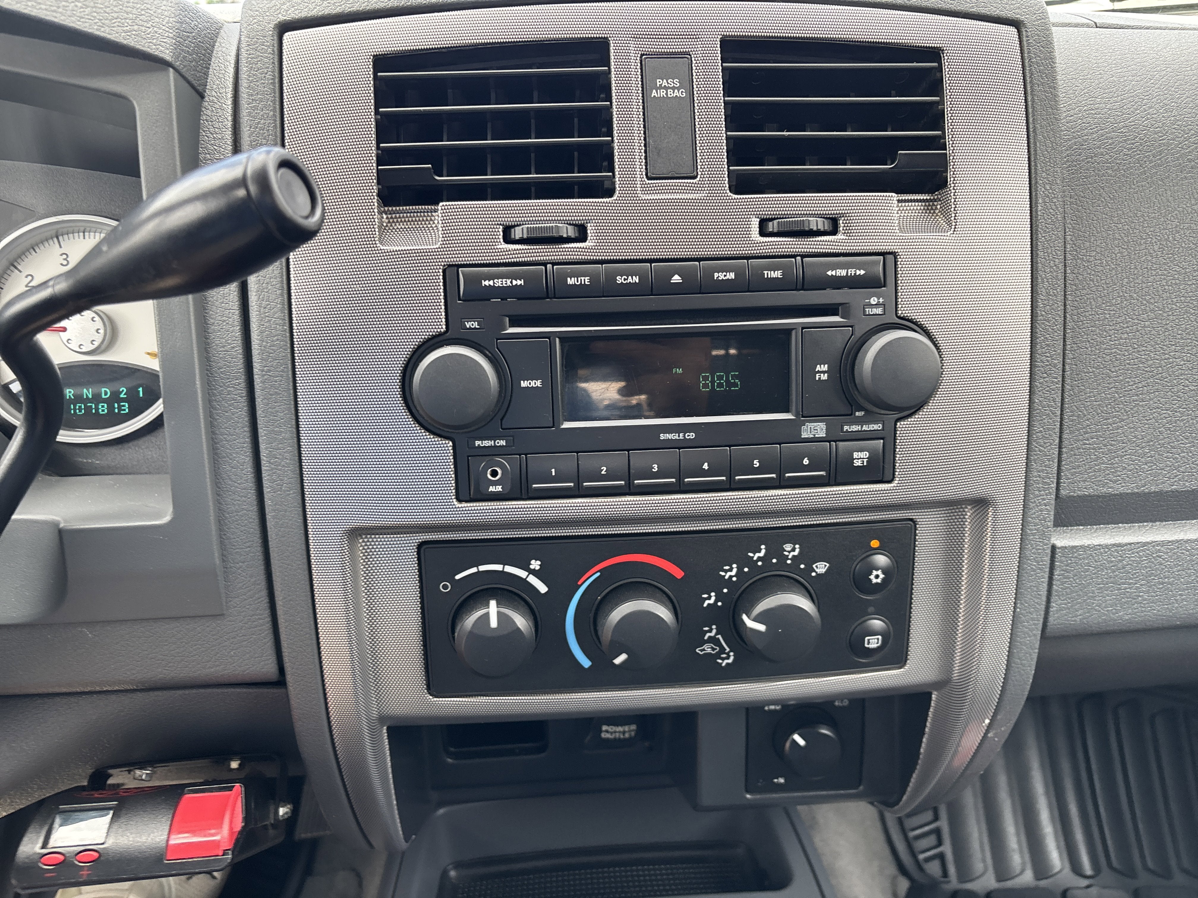 2006 Dodge Dakota SLT