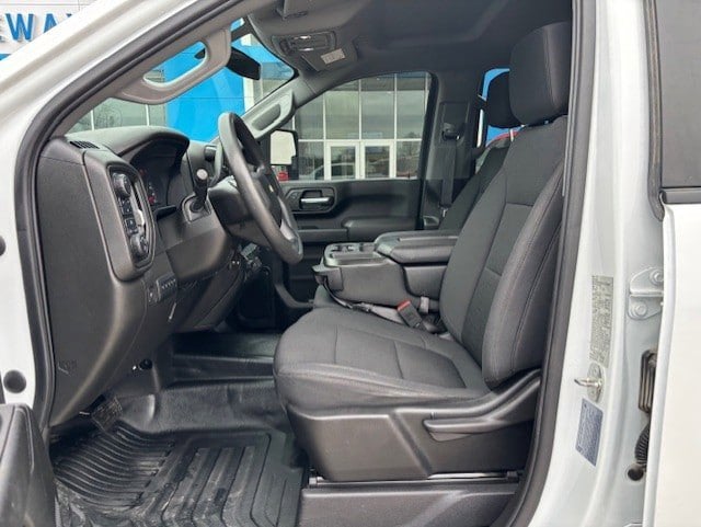 2023 Chevrolet Silverado 2500HD 4WD Crew Cab Long Bed WT