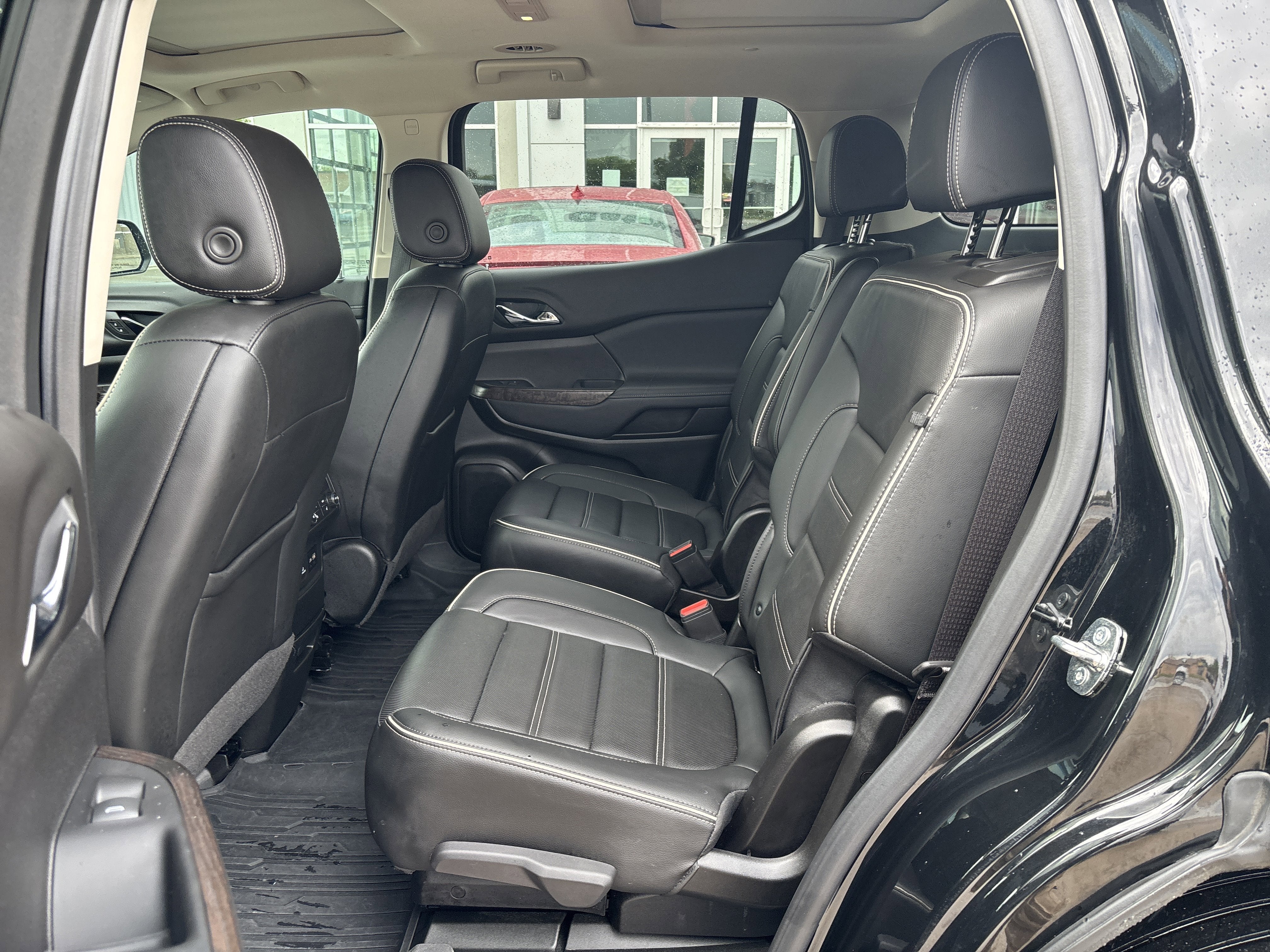 2023 GMC Acadia AWD Denali