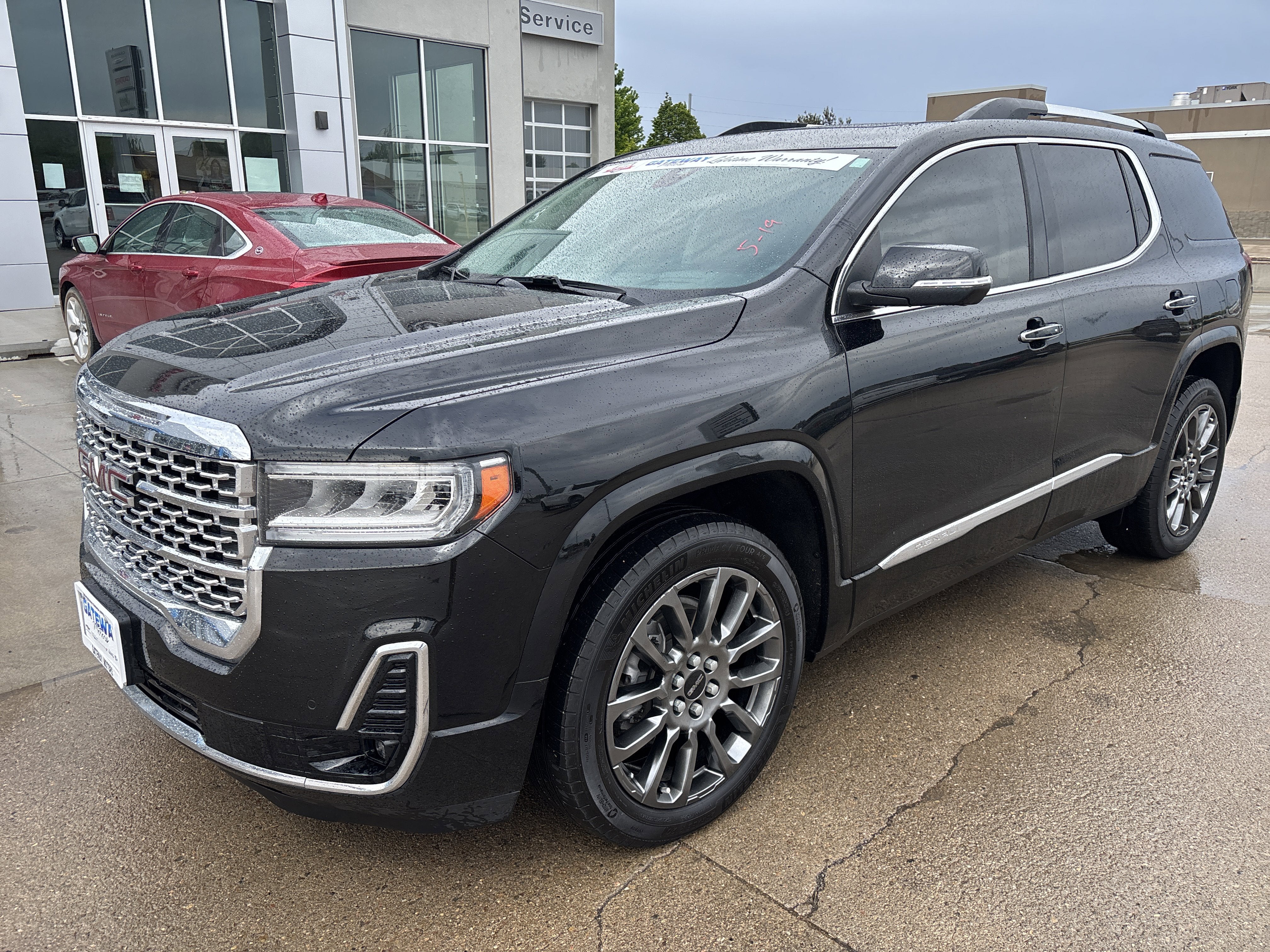 2023 GMC Acadia AWD Denali