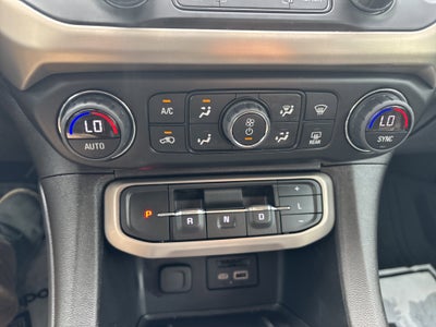 2023 GMC Acadia AWD Denali