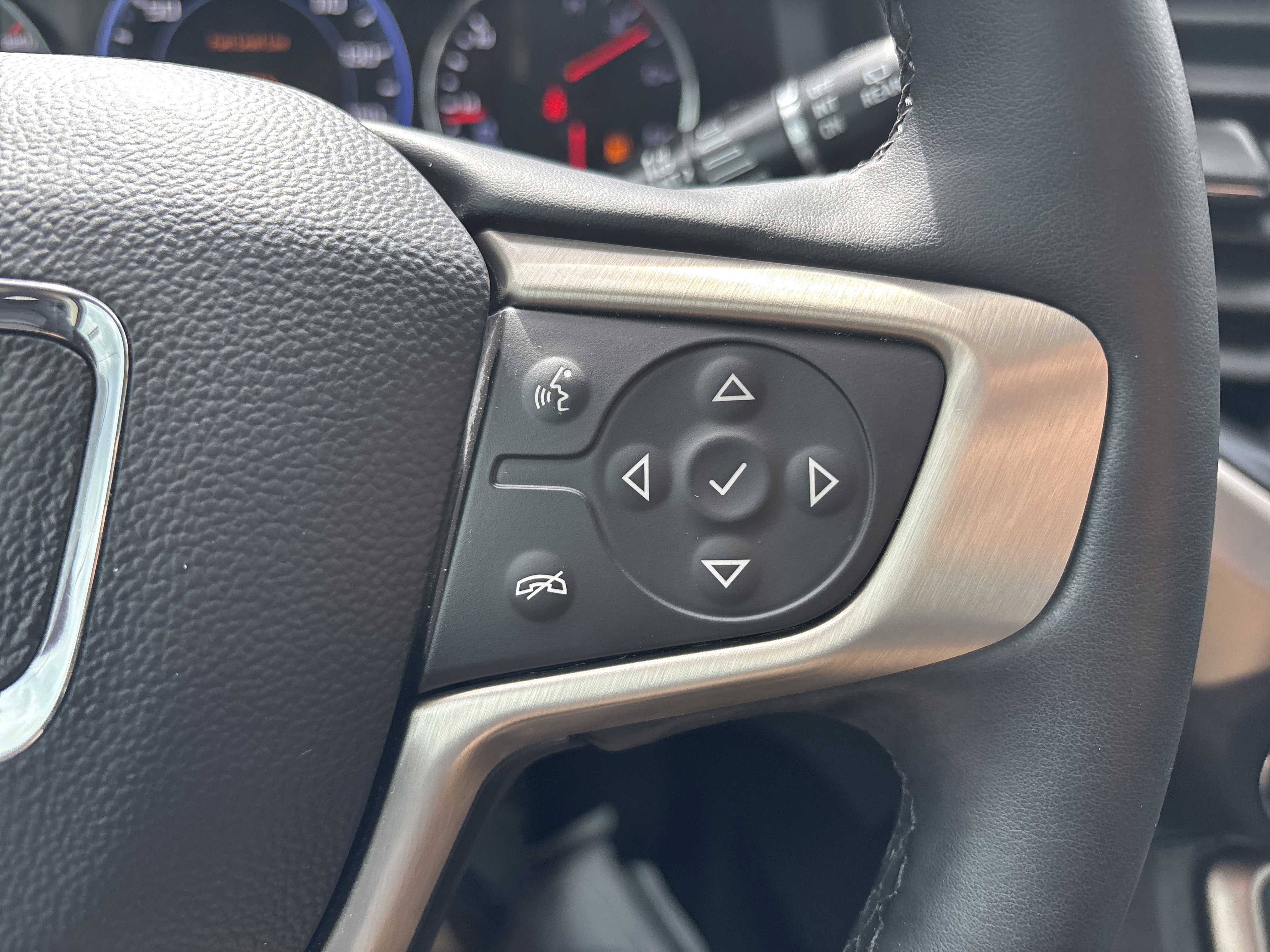 2023 GMC Acadia AWD Denali