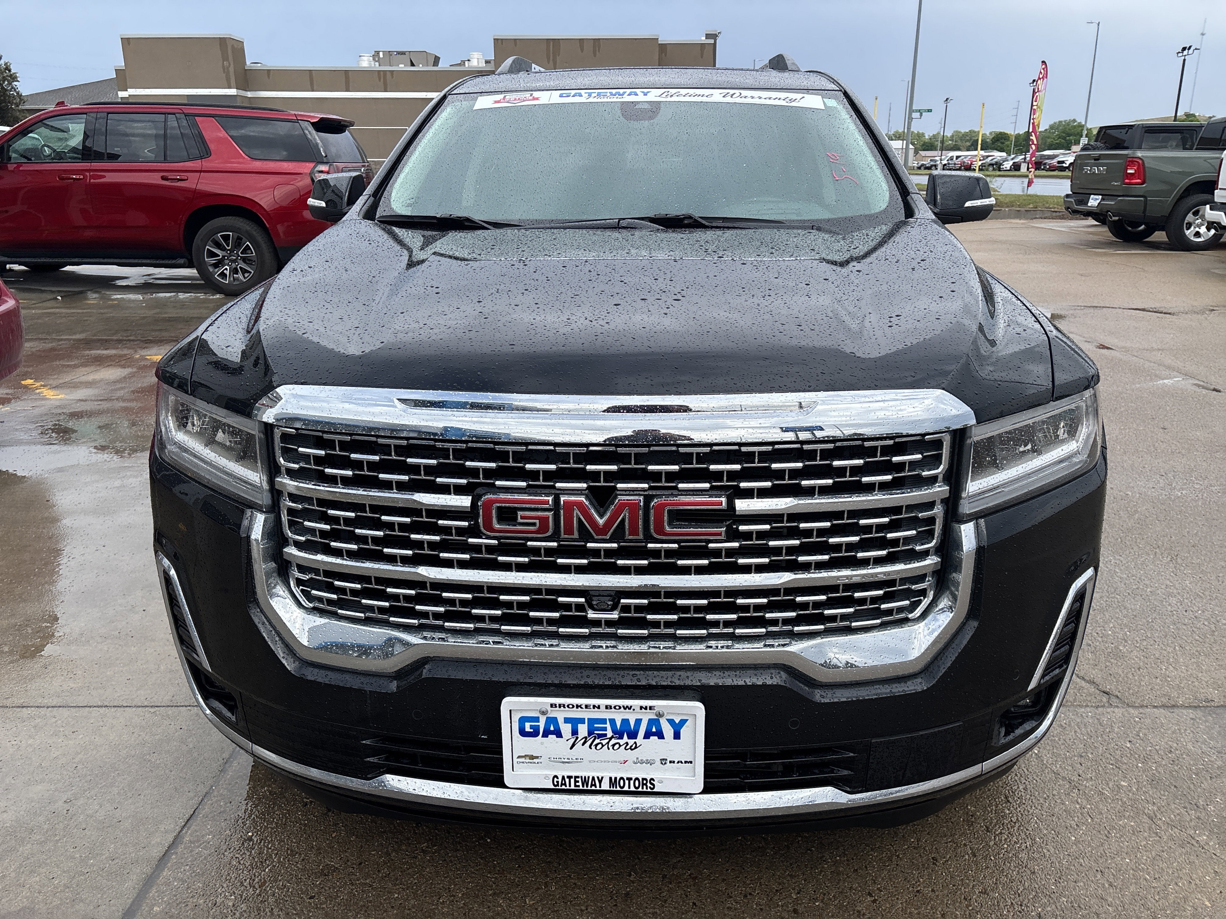 2023 GMC Acadia AWD Denali