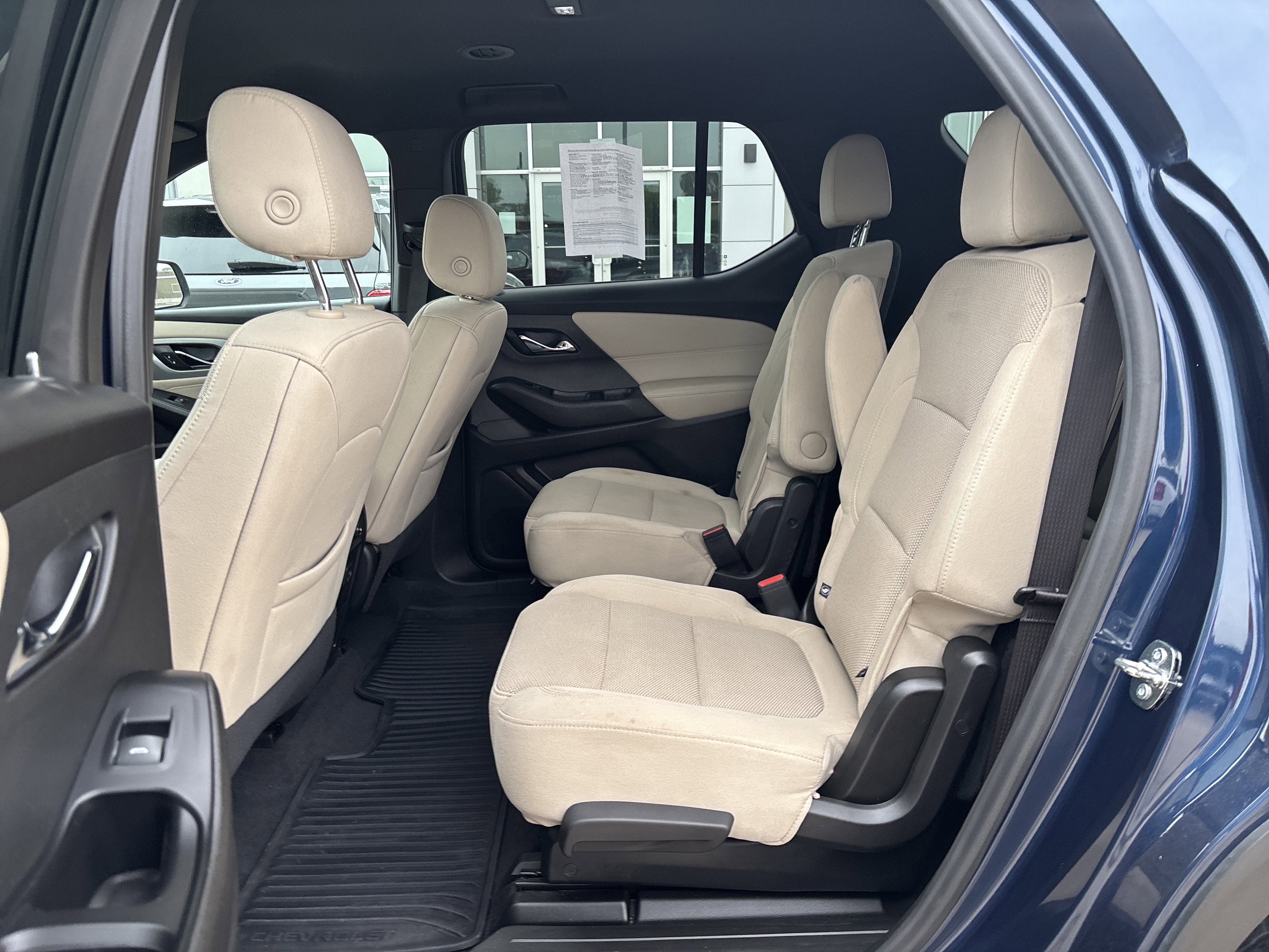 2023 Chevrolet Traverse AWD 2FL Cloth