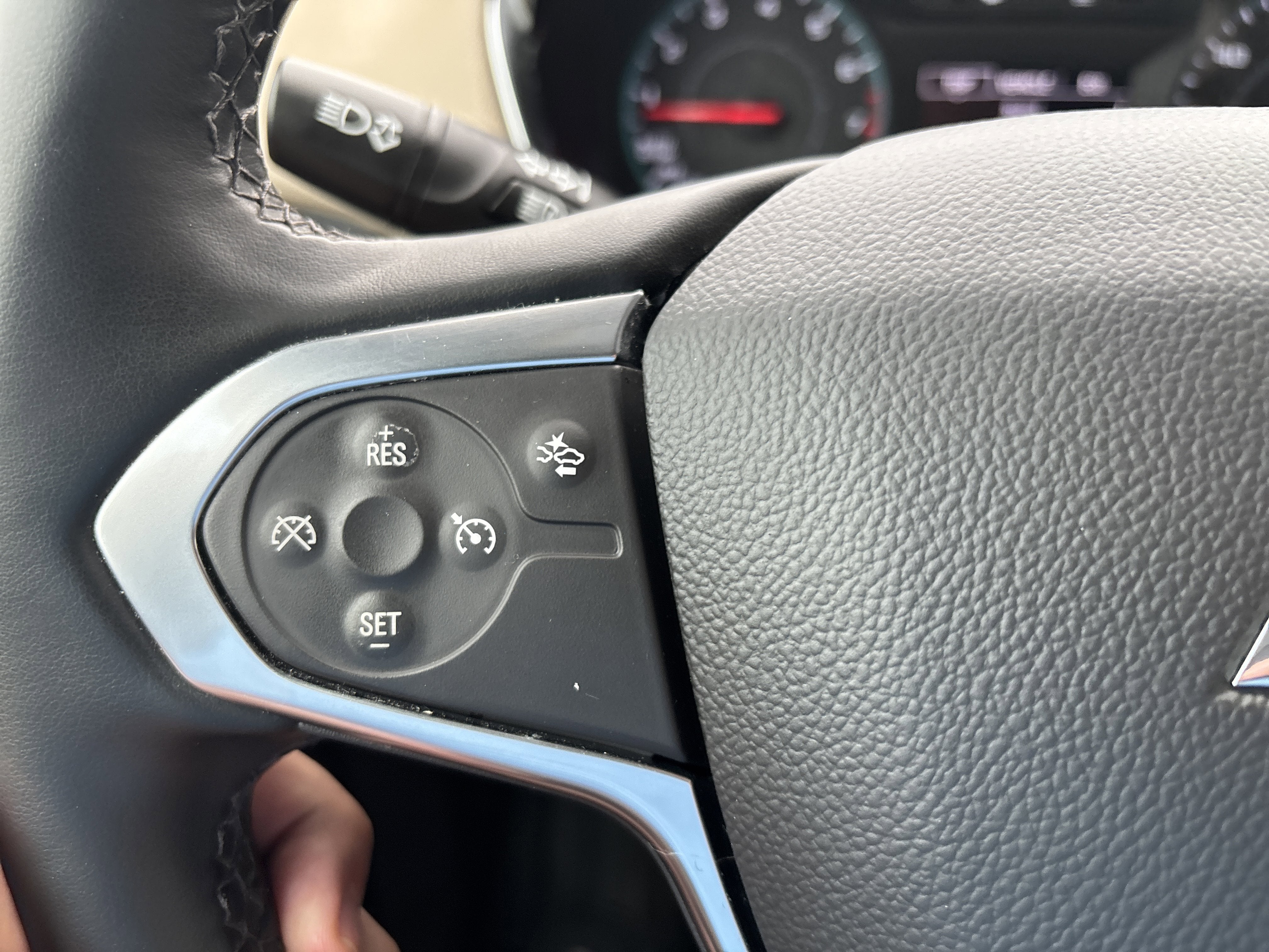 2023 Chevrolet Traverse AWD 2FL Cloth
