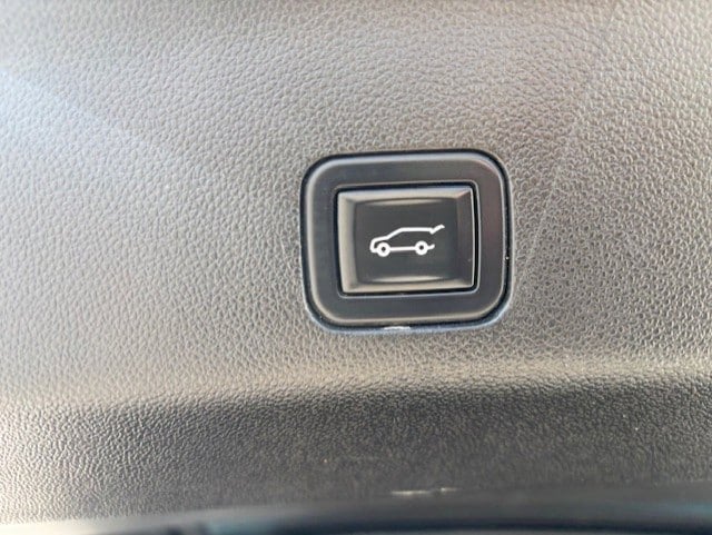 2023 Chevrolet Suburban 4WD High Country