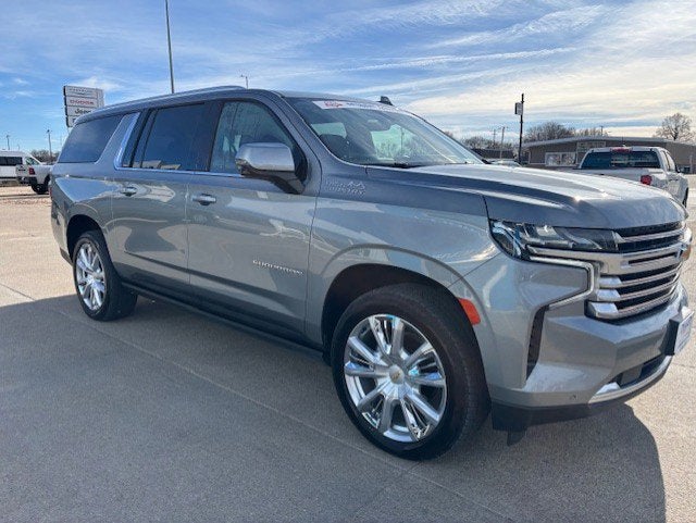 2023 Chevrolet Suburban 4WD High Country