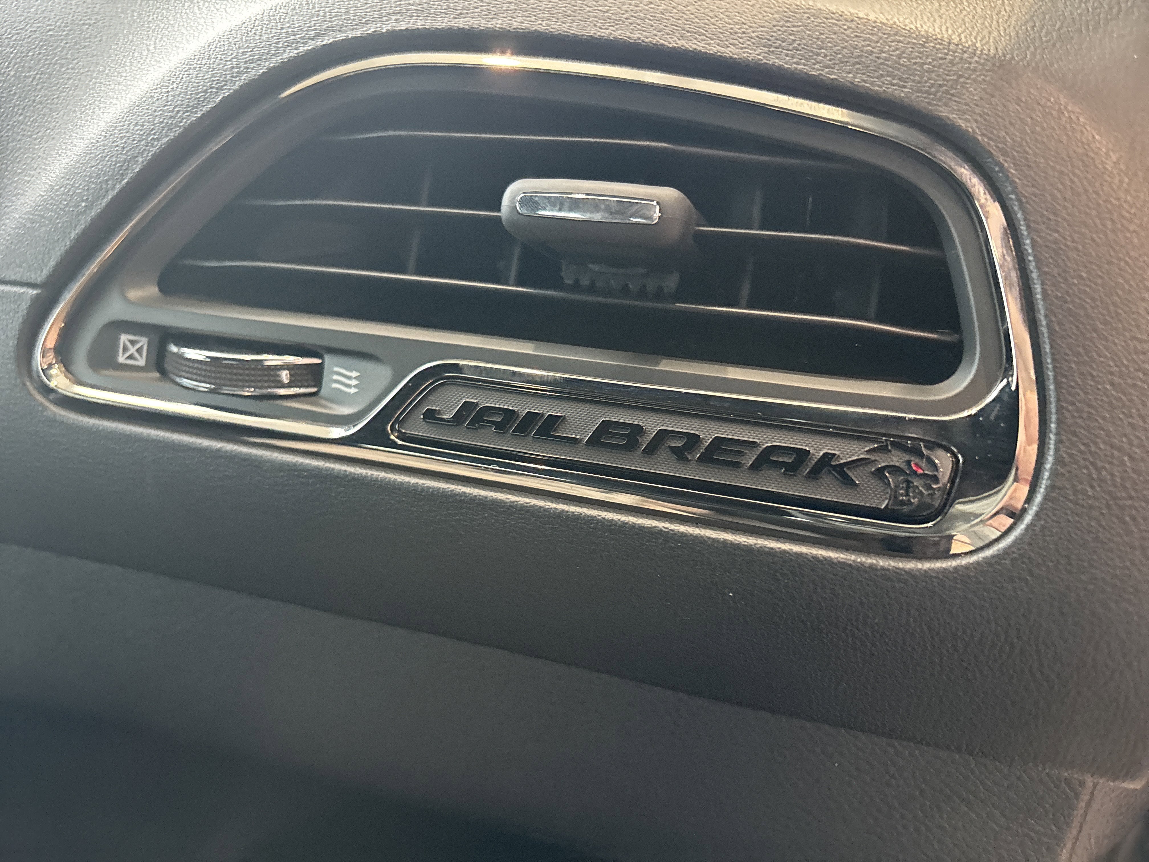 2022 Dodge Challenger SRT