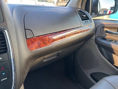 2014 Chrysler Town & Country Touring