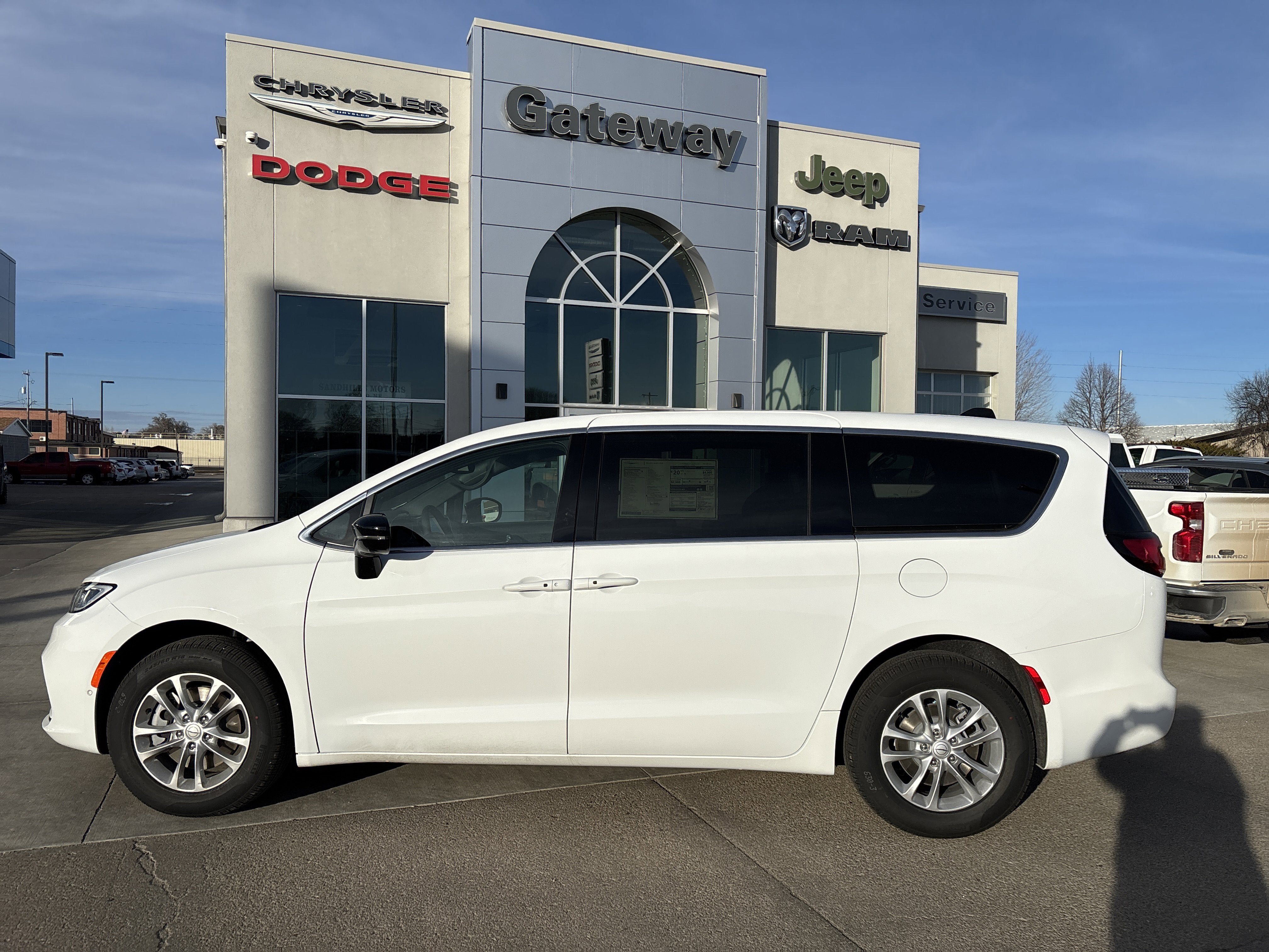 2026 Chrysler Pacifica PACIFICA SELECT AWD