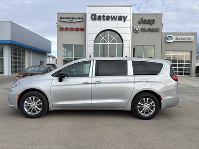 2026 Chrysler Pacifica PACIFICA SELECT AWD