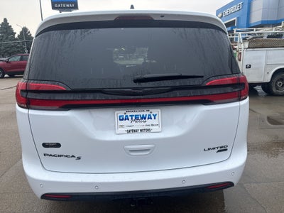 2024 Chrysler Pacifica Limited AWD