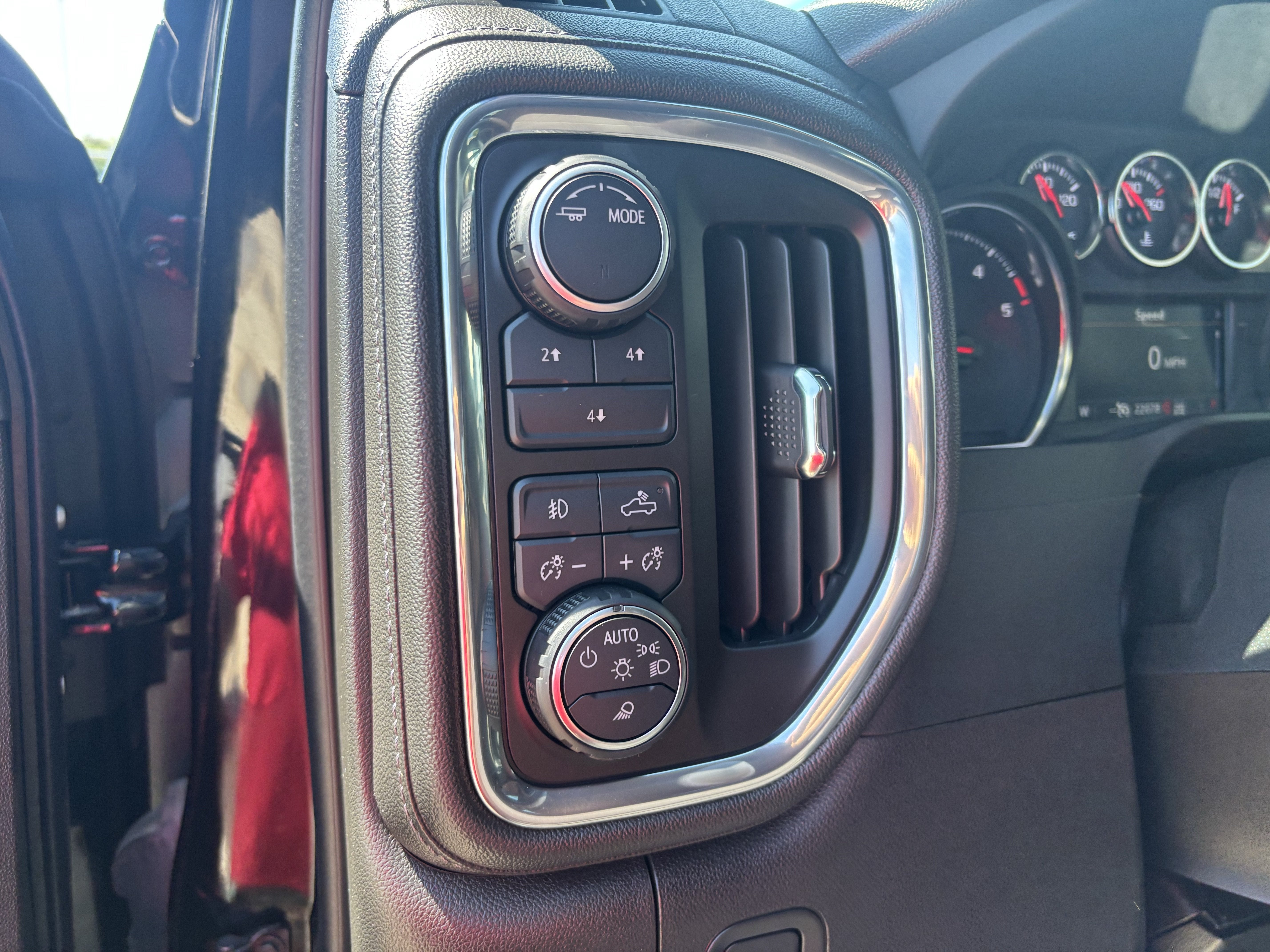 2023 Chevrolet Silverado 2500HD 4WD Crew Cab Standard Bed LT