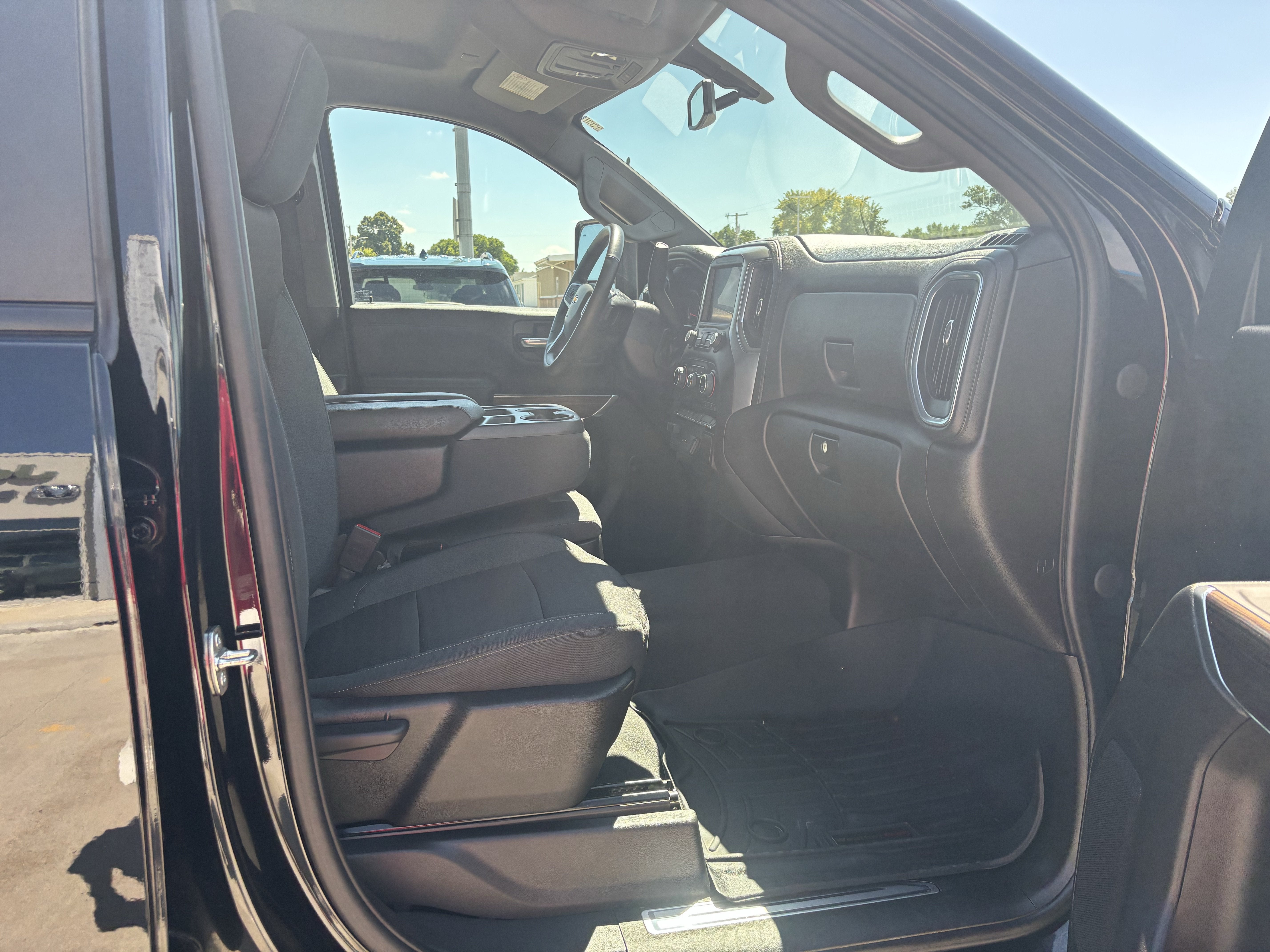 2023 Chevrolet Silverado 2500HD 4WD Crew Cab Standard Bed LT