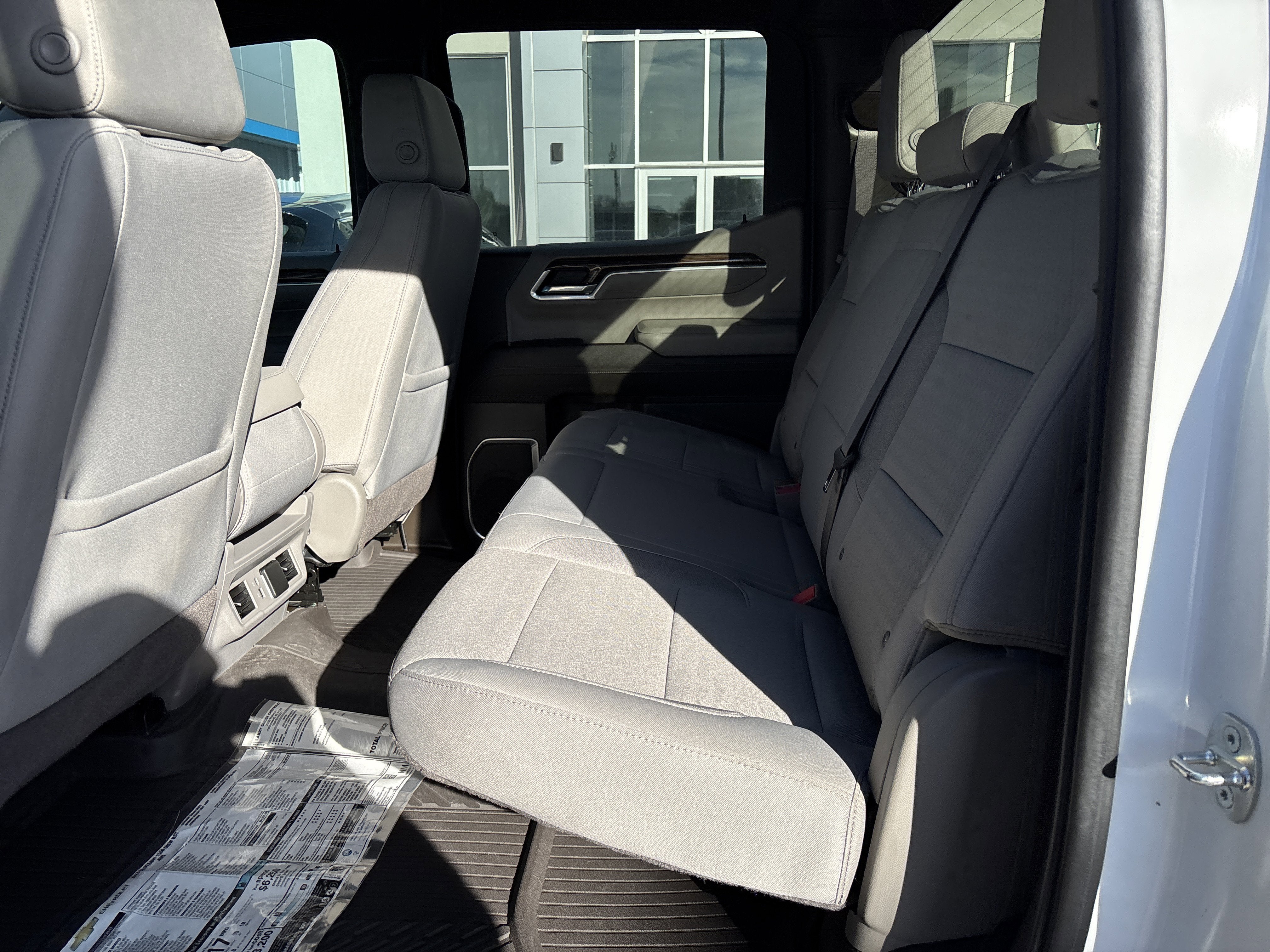 2024 Chevrolet Silverado 1500 4WD Crew Cab Short Bed RST