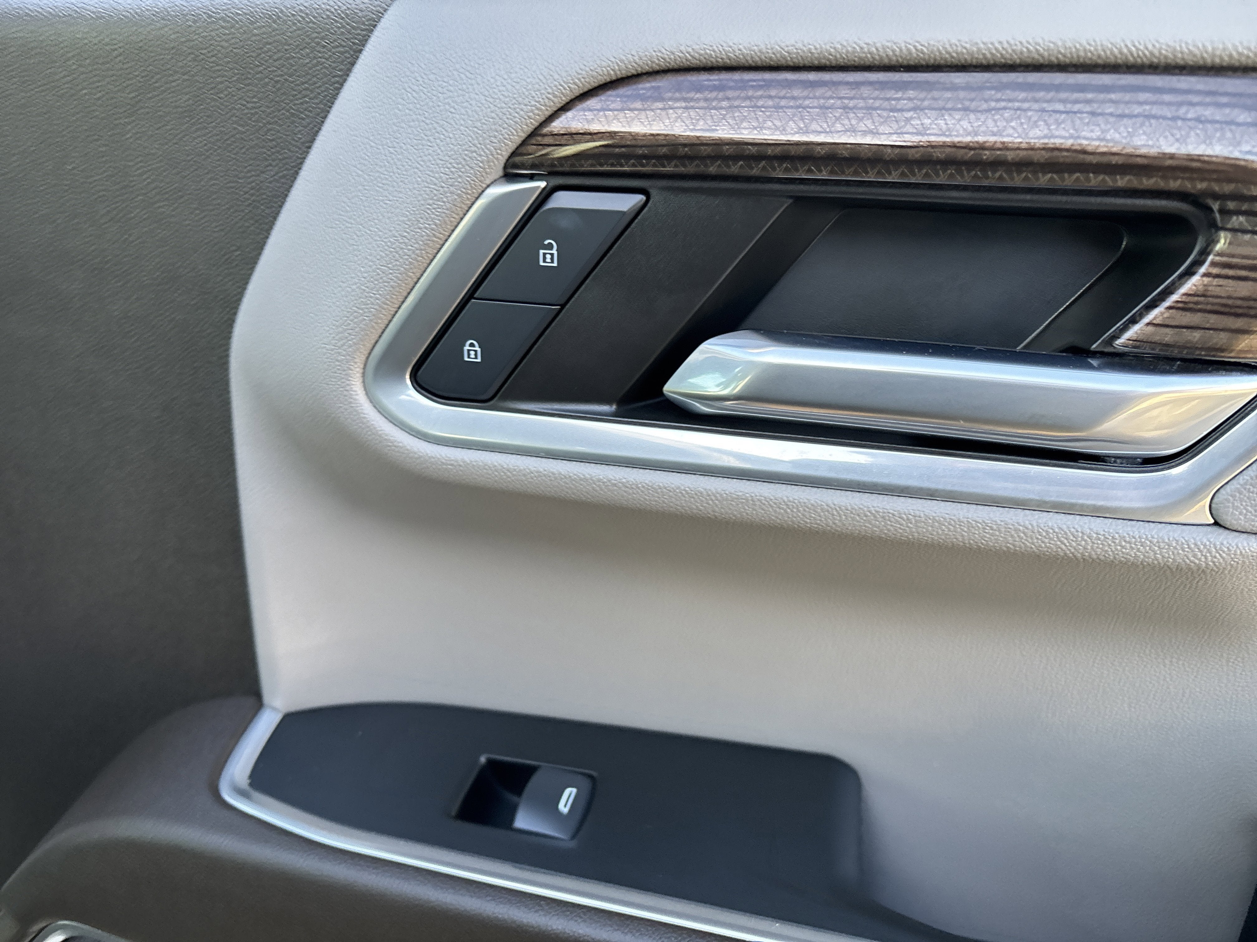 2024 Chevrolet Silverado 1500 4WD Crew Cab Short Bed RST