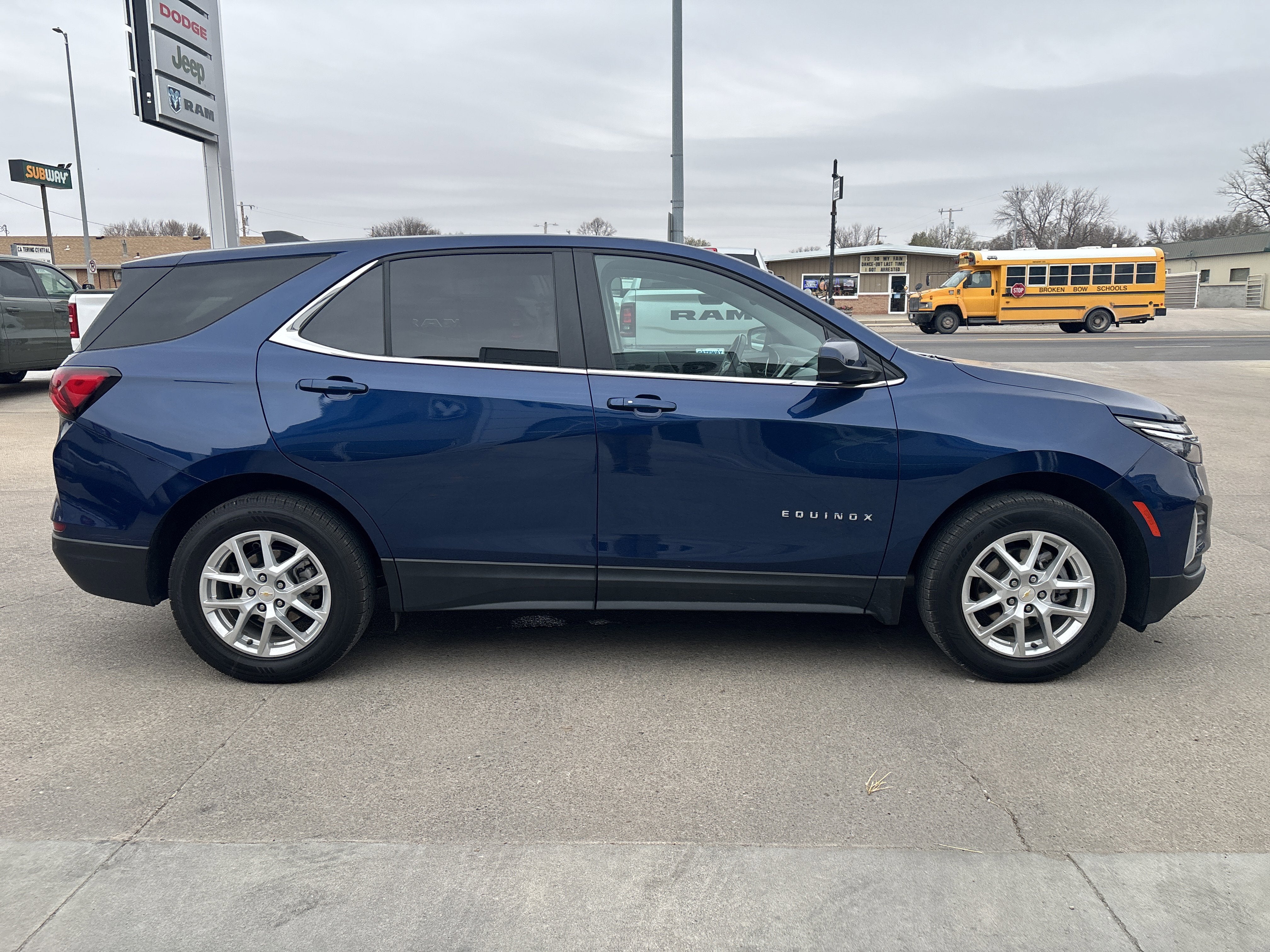 2022 Chevrolet Equinox AWD LT