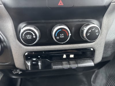 2024 RAM 3500 Tradesman Regular Cab 4x4 8' Box