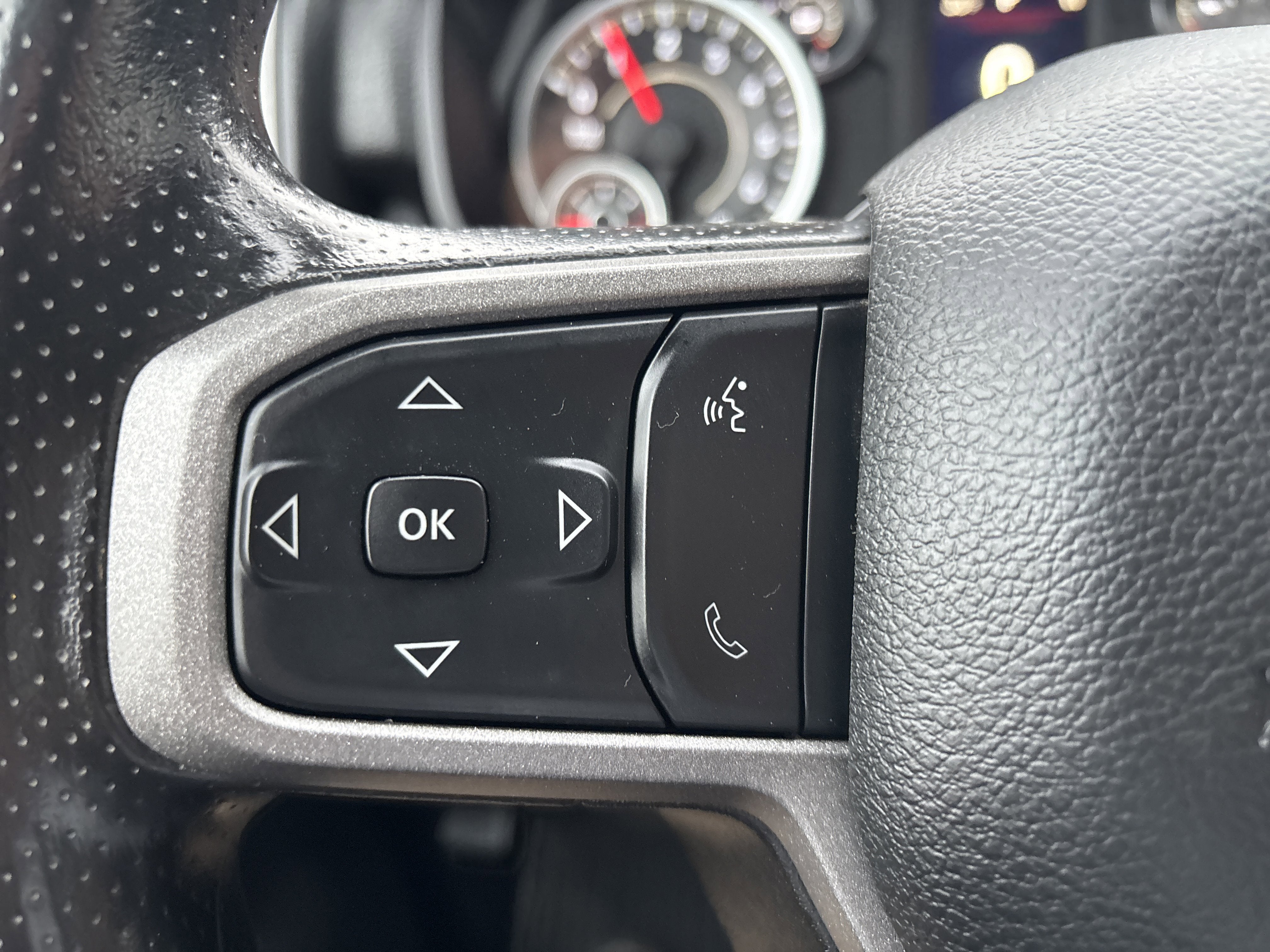 2024 RAM 3500 Tradesman Regular Cab 4x4 8' Box