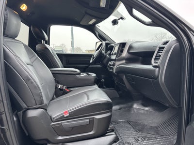 2024 RAM 3500 Tradesman Regular Cab 4x4 8' Box