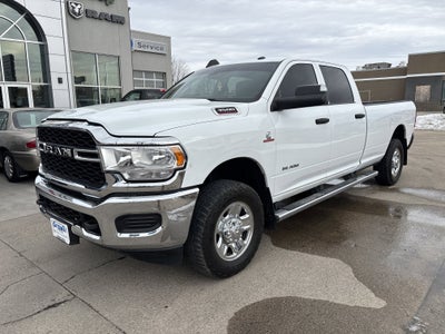 2022 RAM 3500 Tradesman Crew Cab 4x4 8' Box