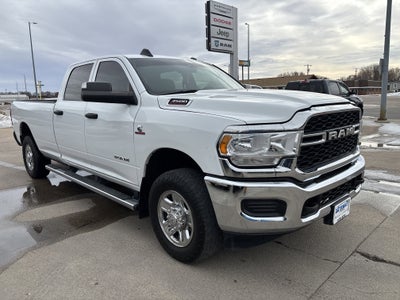 2022 RAM 3500 Tradesman Crew Cab 4x4 8' Box