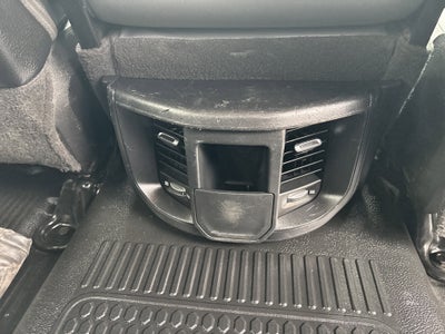 2022 RAM 3500 Tradesman Crew Cab 4x4 8' Box