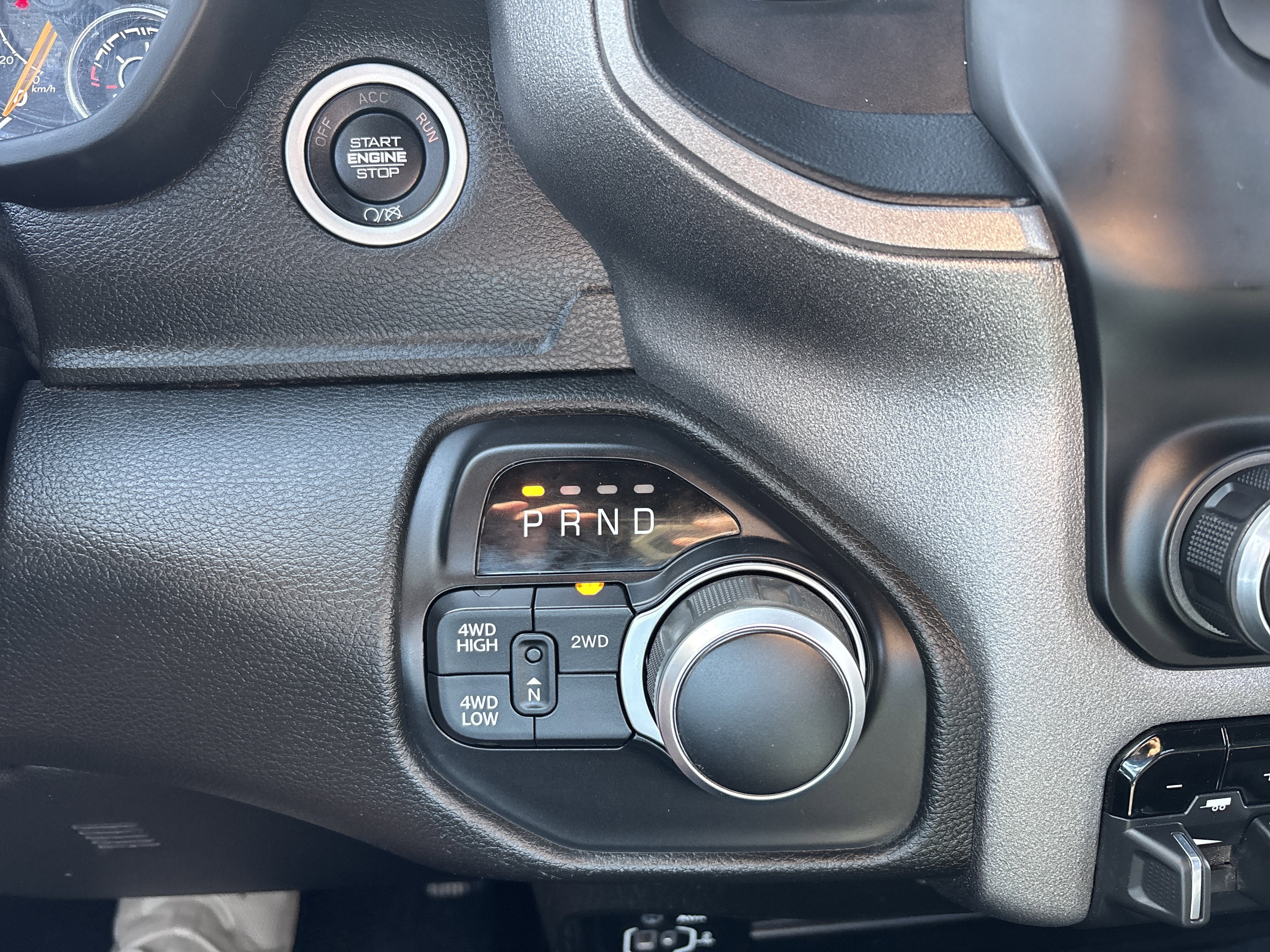 2021 RAM 2500 Tradesman Regular Cab 4x4 8' Box