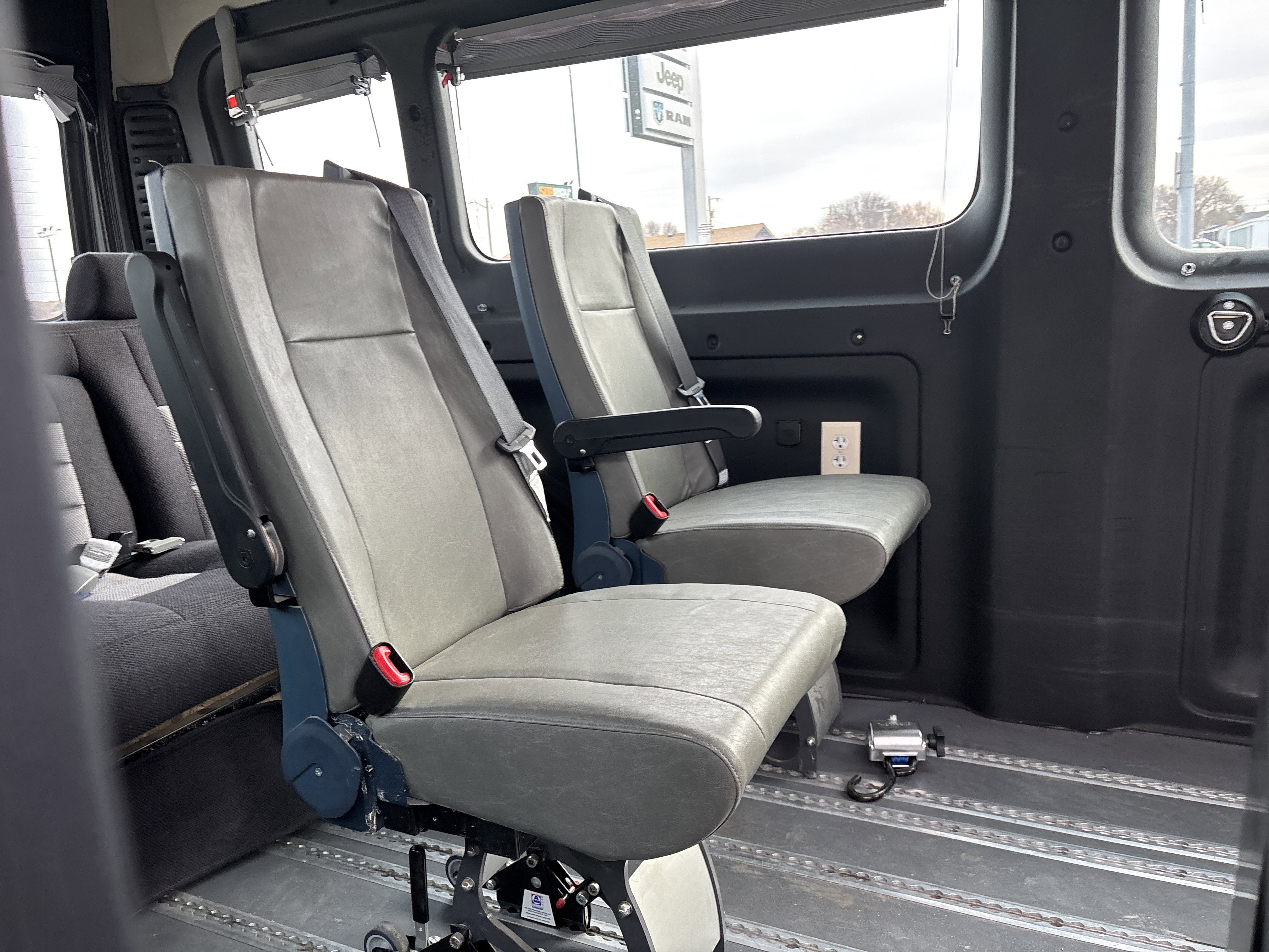 2014 RAM ProMaster 2500 Window Van High Roof