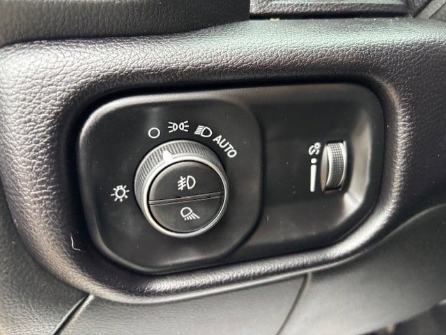 2021 RAM 2500 Big Horn Crew Cab 4x4 6'4' Box