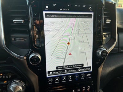 2019 RAM 2500 Laramie Crew Cab 4x4 6'4' Box