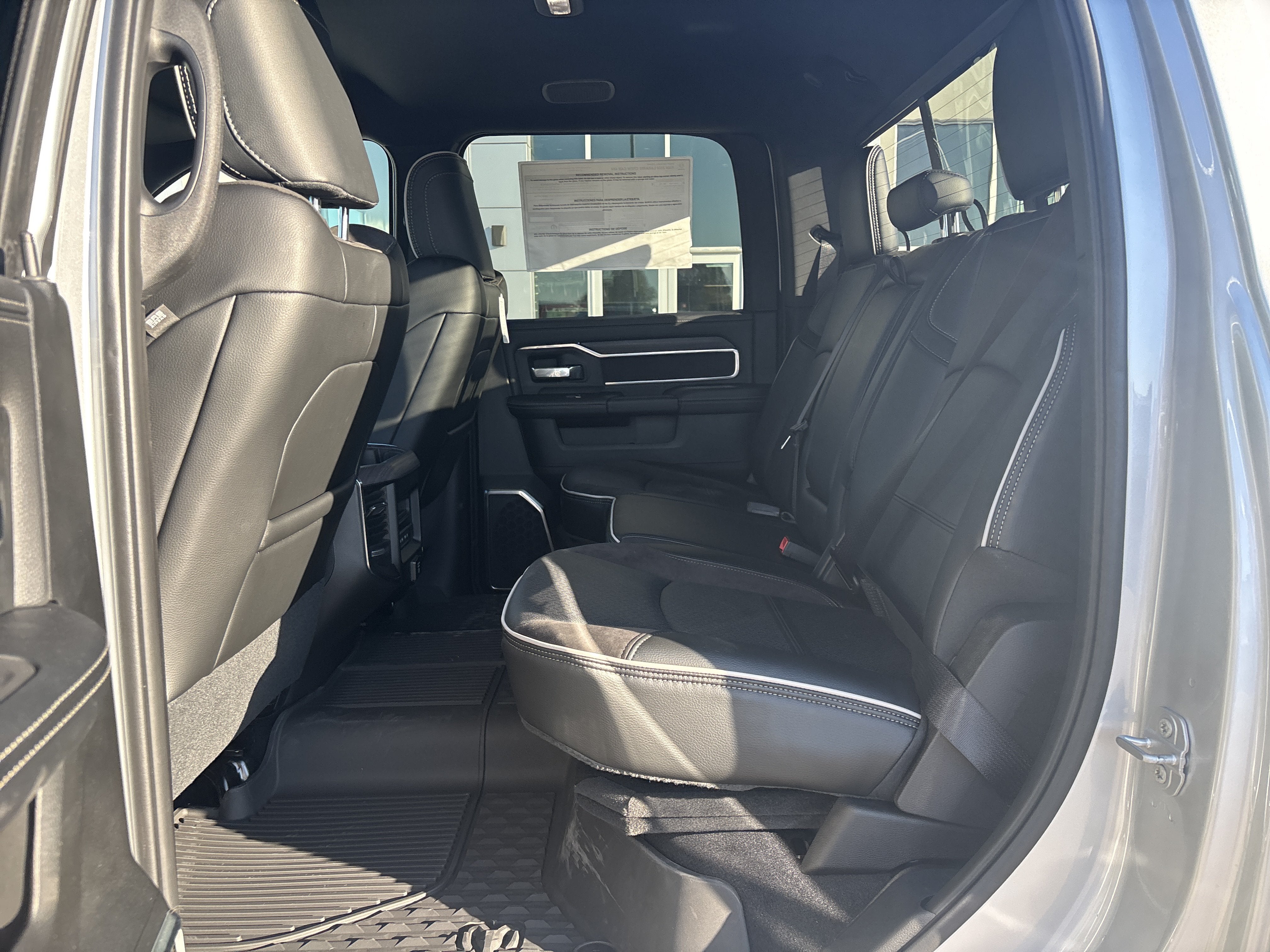 2027 RAM Ram 2500 RAM 2500 LARAMIE CREW CAB 4X4 6'4' BOX