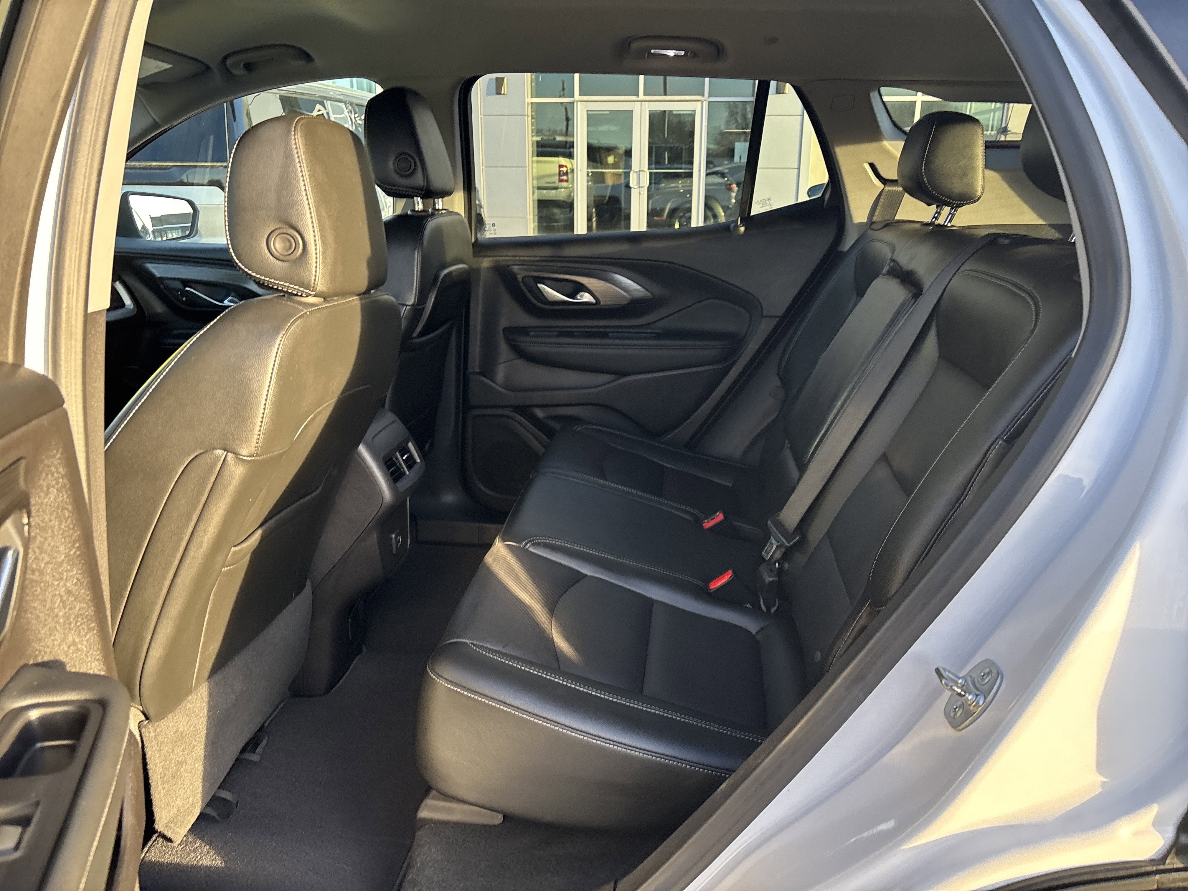 2024 GMC Terrain AWD SLT